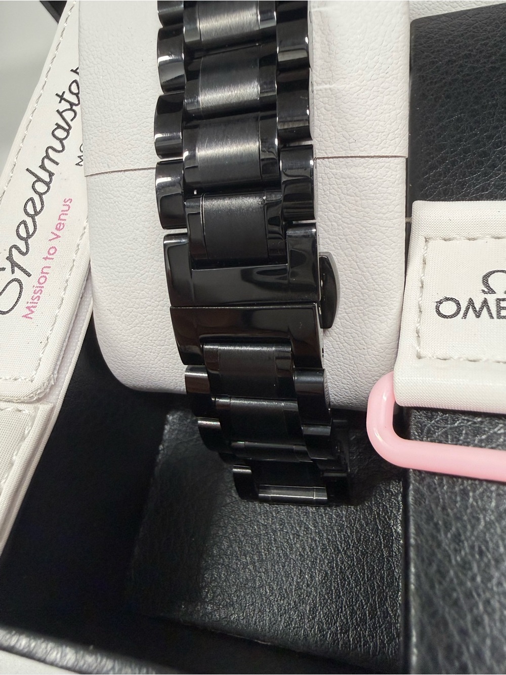 MoonSwatch MOD MISSION TO VENUS STAINLESS STEEL watch Black/black - Picture 6 of 7